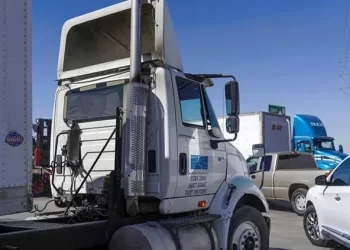 Dan “reversa” a la inspección de camiones de carga