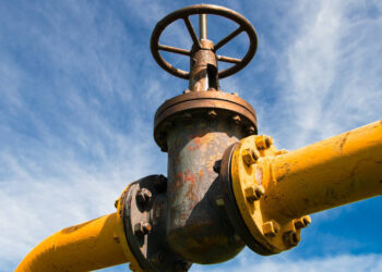 Rusia suspende envío de gas a Finlandia a partir del sábado