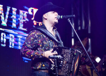 Grabará Elvis Javier nuevo material musical en vivo