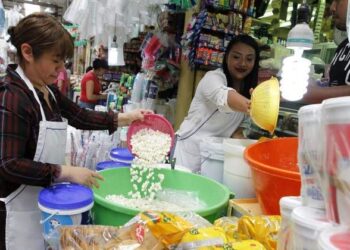Mayor participación de las mujeres en la economía aumentaría el PIB