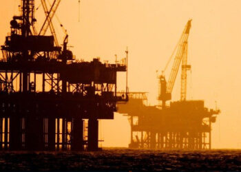 Superan precios petroleros