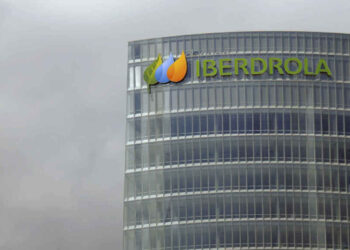 Fiscalía española pide cárcel a Iberdrola por inflar el precio de electricidad