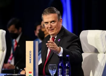 Ebrard respalda decisión de AMLO en la Cumbre de las Américas