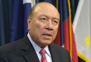 Los detienen con drogas y armas en Harlingen