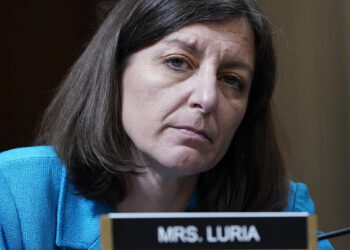 Trump careció de determinación para actuar el 6 de enero; Biden