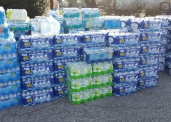 McAllen enviará agua embotellada a Nuevo León