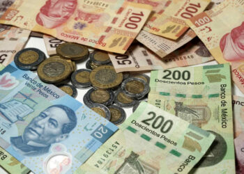 Reducen depósitos monetarios 