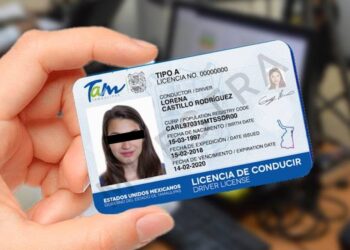 Si licencias de manejo están vigentes pueden esperar para hacer renovación