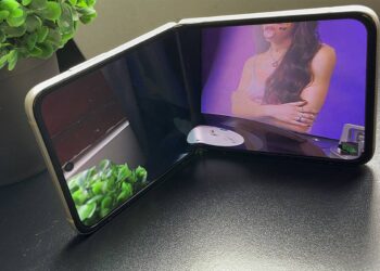 Samsung Galaxy Z Flip 3 review: ¿valdrá la pena comprar el celular que se dobla?