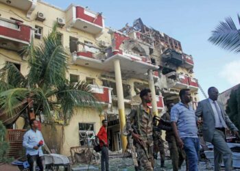 AMLO: Cienfuegos, Murillo, EPN, CdV, Rosario y la SCJN