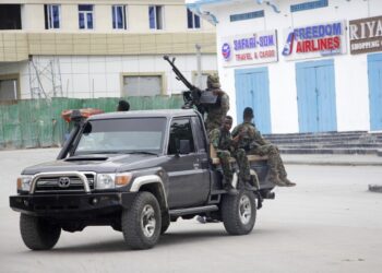 Encuentran cuerpos de 3 migrantes cerca de Eagle Pass