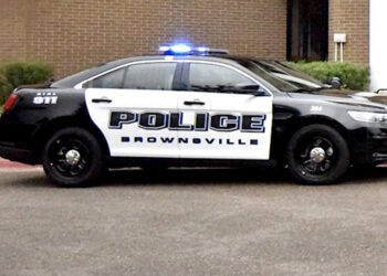 Tres arrestados tras balacera en estacionamiento de escuela en Brownsville