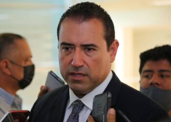 “El Moyo” en modo rebelde; ¿y CdV…?