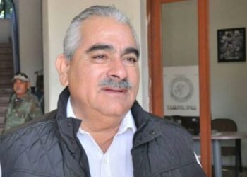 Tino Sáenz “defiende” a CdV