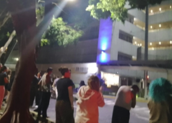 Dos muertos y tres heridos en CDMX y Michoacán en sismo de magnitud 6.9