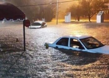 Suspenden clases en turno matutino por fuertes lluvias en Nuevo León