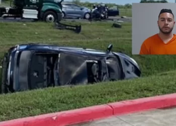 Conductor involucrado en mortal accidente es acusado de asesinato