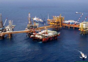 Marino se suicida en plataforma de Pemex