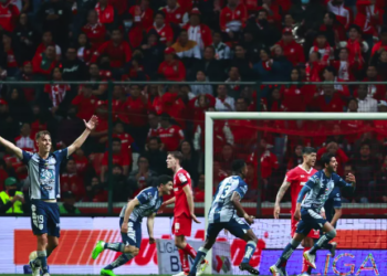 Pachuca golea a Toluca en final de ida