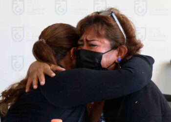 Se reencuentran madre e hija 27 años después (video)
