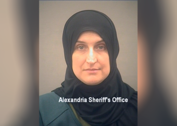 Dan 20 años de cárcel a norteamericana como terrorista de ISIS