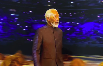 El presente y el futuro de Qatar, así presentó Morgan Freeman el Mundial