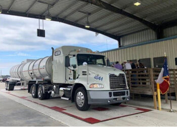 Descartan revisiones policiales texanas a transporte comercial mexicano en la región