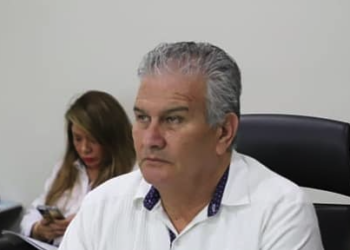 Retiran anestésicos quirúrgicos por muertes de meningitis