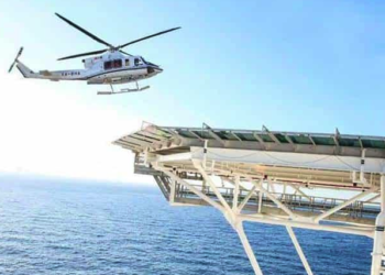 Hallan cuerpos de los pilotos del helicóptero que se desplomó en la Sonda de Campeche