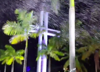 Cae nieve en Cancún en noche buena (video)
