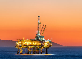 Ingresos petroleros excedentes 