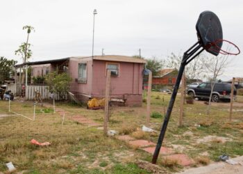 Piden atender problemática de colonias en sur de Texas&nbsp;