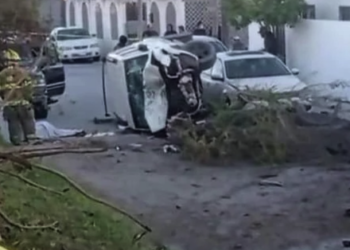 Conductora ebria vuelca en Matamoros dejando una persona fallecida y dos heridas