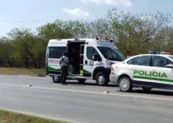 Joven motociclista muere al ser arrollado en NL