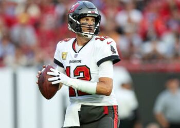 Tom Brady anuncia su retiro “para siempre” de la NFL; 23 temporadas llenas de historia