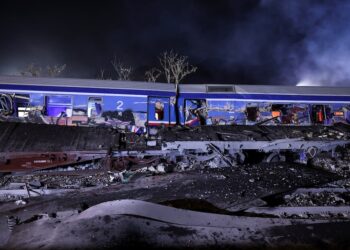 Choque de trenes en Grecia deja al menos 36 muertos y 85 heridos