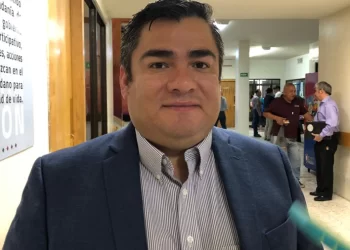 Prepara FGR nueva orden de captura contra Cabeza de Vaca