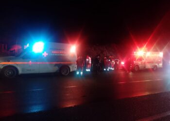 Se vuelca autobús en Rumbo Nuevo