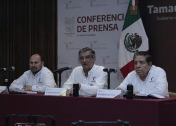 Tras riña en penal, trasladan a reos a otras prisiones.