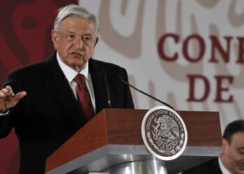 Crea gobierno comisión contra armas y drogas sintéticas