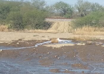 Fuga de combustible en Carretera Victoria-Zaragoza