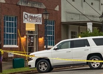 Cuatro muertos en tiroteo en Dadeville, Alabama