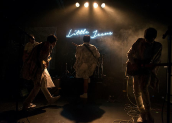 Little Jesus ganando corazones en Tecate Pa’l Norte