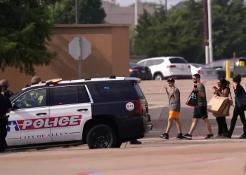 Confirman 9 muertos en Dallas tras fatal tiroteo