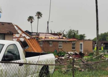 Tornado golpea Laguna Heights: 1 muerto, 10 heridos hasta el momento