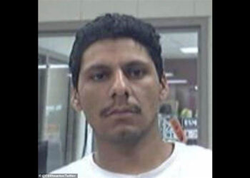 Detienen a sujeto que mató a 5 personas en Texas