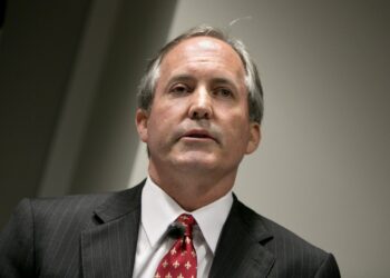 El 28 de agosto podría iniciar juicio de Paxton