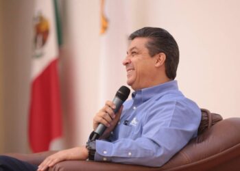 Cabeza de Vaca se apunta para el 2024