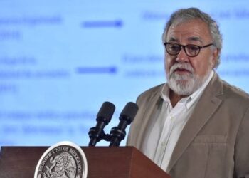 GIEI pide investigar a FGR espionaje contra Alejandro Encinas