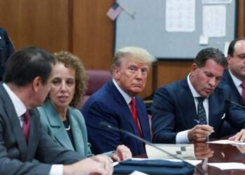 Donald Trump enfrenta 7 cargos por manejo de documentos clasificados